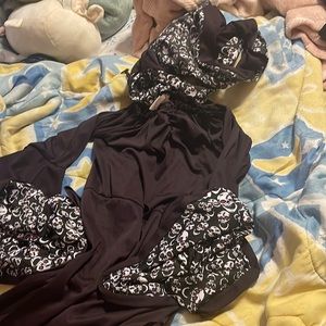 10/$10 Kids Gothic Robe Halloween Costume